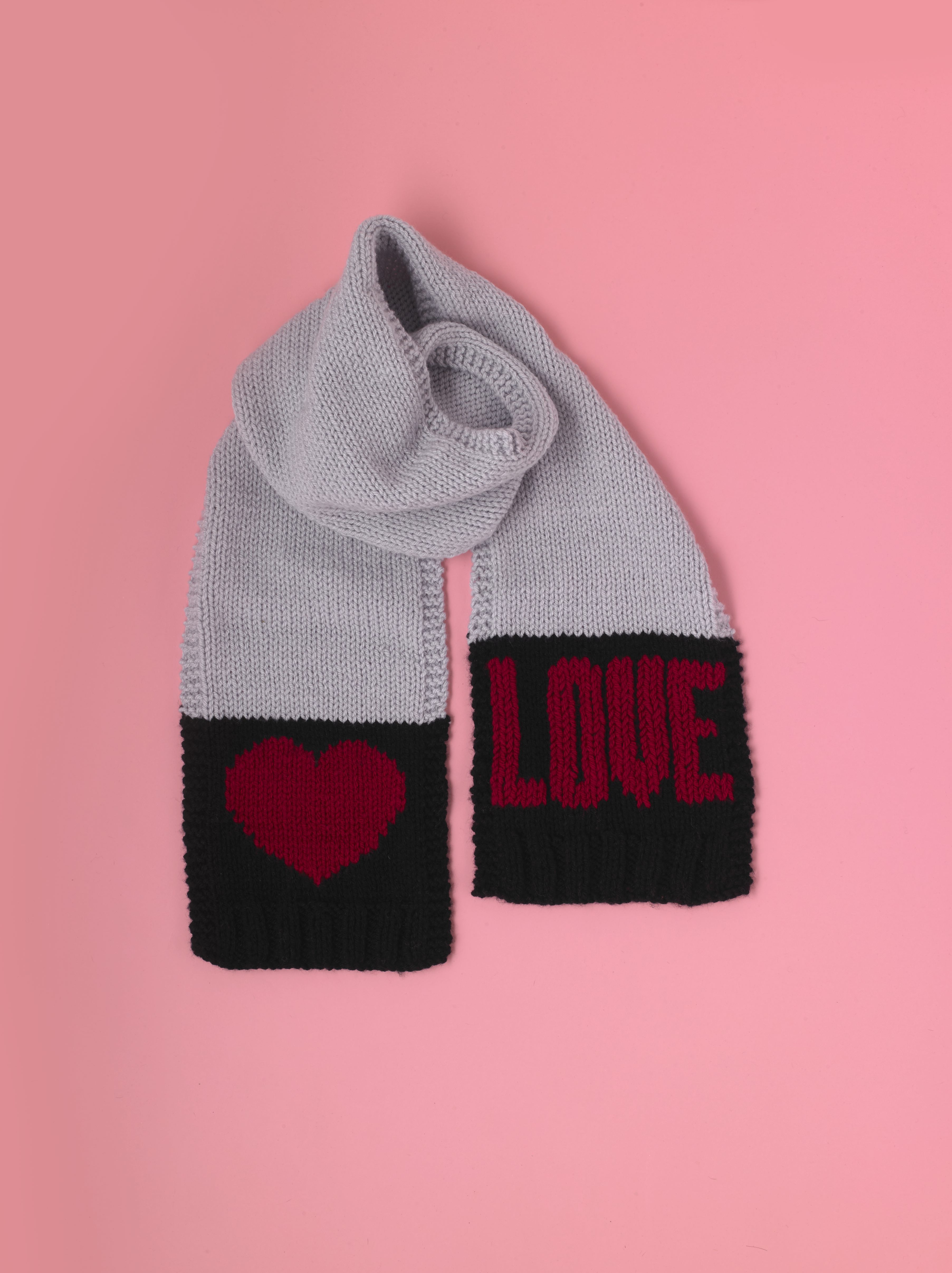 How to Knit a Quick Heart (Free Pattern)